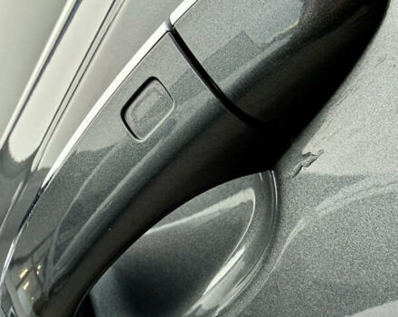 Серый Ауди Ку 5, объемом двигателя 3 л и пробегом 282 тыс. км за 12999 $, фото 54 на Automoto.ua