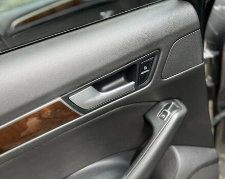 Серый Ауди Ку 5, объемом двигателя 1.98 л и пробегом 171 тыс. км за 14900 $, фото 15 на Automoto.ua