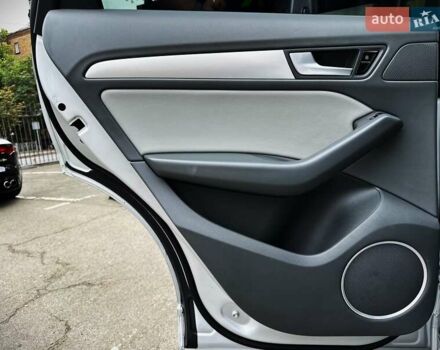 Сірий Ауді Ку 5, об'ємом двигуна 3 л та пробігом 140 тис. км за 14400 $, фото 22 на Automoto.ua