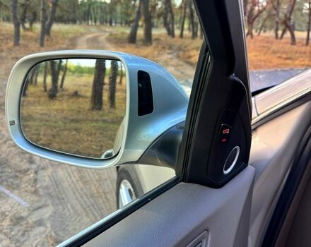 Сірий Ауді Ку 5, об'ємом двигуна 3 л та пробігом 251 тис. км за 12750 $, фото 9 на Automoto.ua