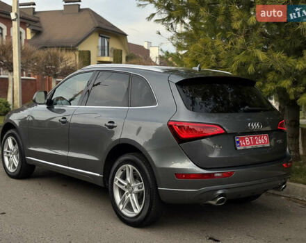Серый Ауди Ку 5, объемом двигателя 2 л и пробегом 188 тыс. км за 14350 $, фото 1 на Automoto.ua