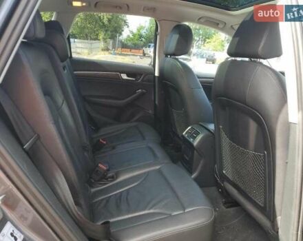 Сірий Ауді Ку 5, об'ємом двигуна 2 л та пробігом 242 тис. км за 9600 $, фото 6 на Automoto.ua