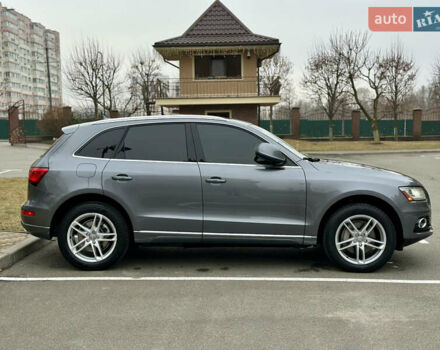 Серый Ауди Ку 5, объемом двигателя 2.97 л и пробегом 240 тыс. км за 18499 $, фото 6 на Automoto.ua