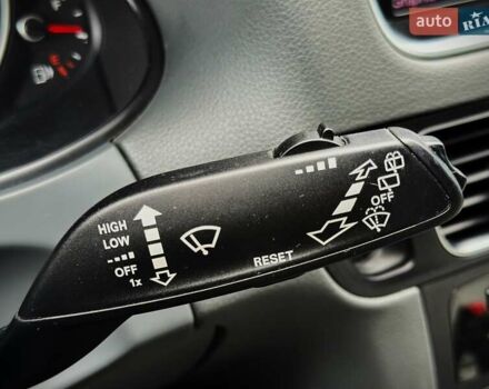 Сірий Ауді Ку 5, об'ємом двигуна 3 л та пробігом 140 тис. км за 14400 $, фото 37 на Automoto.ua