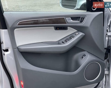 Серый Ауди Ку 5, объемом двигателя 1.98 л и пробегом 287 тыс. км за 13500 $, фото 30 на Automoto.ua