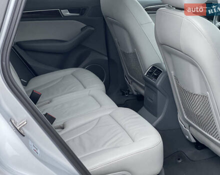 Серый Ауди Ку 5, объемом двигателя 1.98 л и пробегом 287 тыс. км за 13500 $, фото 55 на Automoto.ua