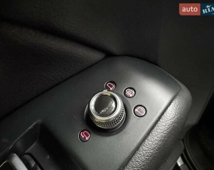 Ауди Ку 5 2014 в Киеве на Automoto.ua Серый Ауди Ку 5, объемом двигателя 2 л и пробегом 177 тыс. км за 17940 $, фото 28 на Automoto.ua