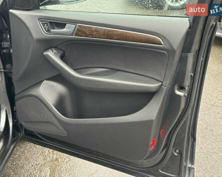 Сірий Ауді Ку 5, об'ємом двигуна 2 л та пробігом 297 тис. км за 12999 $, фото 16 на Automoto.ua