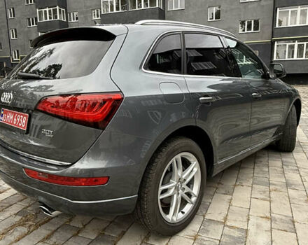 Сірий Ауді Ку 5, об'ємом двигуна 2 л та пробігом 219 тис. км за 15800 $, фото 5 на Automoto.ua