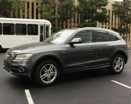 Серый Ауди Ку 5, объемом двигателя 3 л и пробегом 90 тыс. км за 3000 $, фото 2 на Automoto.ua