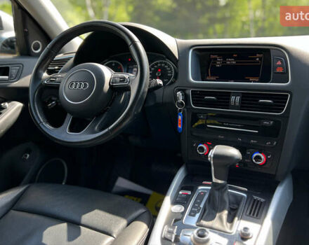 Сірий Ауді Ку 5, об'ємом двигуна 3 л та пробігом 120 тис. км за 22550 $, фото 13 на Automoto.ua