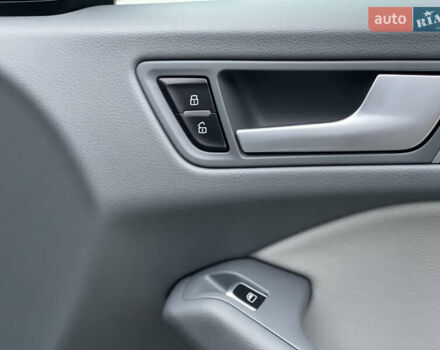 Серый Ауди Ку 5, объемом двигателя 1.98 л и пробегом 287 тыс. км за 13500 $, фото 57 на Automoto.ua