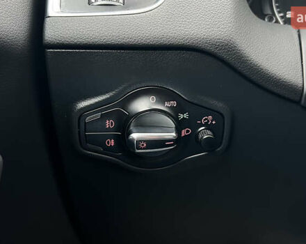 Серый Ауди Ку 5, объемом двигателя 1.98 л и пробегом 154 тыс. км за 16800 $, фото 14 на Automoto.ua