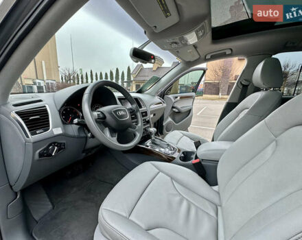 Серый Ауди Ку 5, объемом двигателя 2.97 л и пробегом 240 тыс. км за 18499 $, фото 35 на Automoto.ua