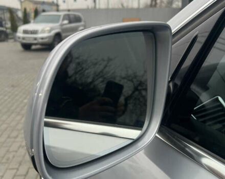 Сірий Ауді Ку 5, об'ємом двигуна 2 л та пробігом 177 тис. км за 14999 $, фото 12 на Automoto.ua