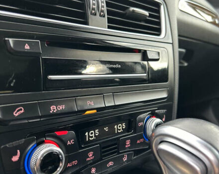 Сірий Ауді Ку 5, об'ємом двигуна 2 л та пробігом 220 тис. км за 15000 $, фото 54 на Automoto.ua