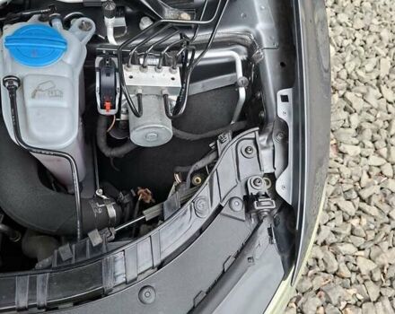 Серый Ауди Ку 5, объемом двигателя 0 л и пробегом 248 тыс. км за 13800 $, фото 12 на Automoto.ua