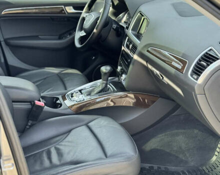 Серый Ауди Ку 5, объемом двигателя 2 л и пробегом 225 тыс. км за 14600 $, фото 14 на Automoto.ua