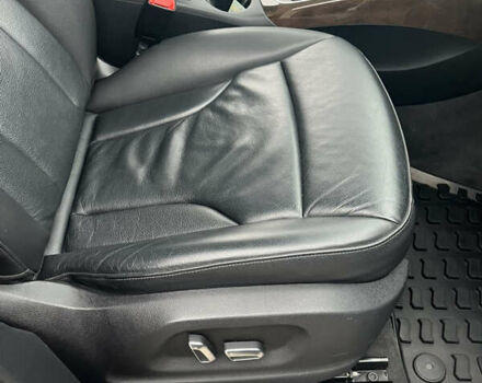 Серый Ауди Ку 5, объемом двигателя 1.98 л и пробегом 183 тыс. км за 14500 $, фото 2 на Automoto.ua