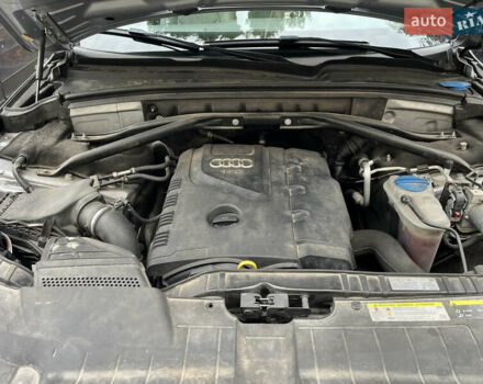 Серый Ауди Ку 5, объемом двигателя 1.98 л и пробегом 185 тыс. км за 19300 $, фото 2 на Automoto.ua