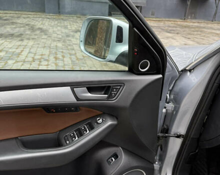 Сірий Ауді Ку 5, об'ємом двигуна 2 л та пробігом 180 тис. км за 16800 $, фото 15 на Automoto.ua