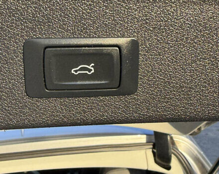 Сірий Ауді Ку 5, об'ємом двигуна 2 л та пробігом 210 тис. км за 14999 $, фото 47 на Automoto.ua