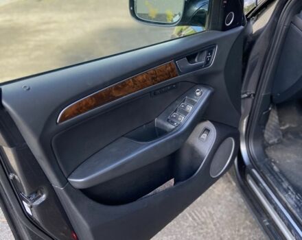 Серый Ауди Ку 5, объемом двигателя 3 л и пробегом 222 тыс. км за 13500 $, фото 5 на Automoto.ua