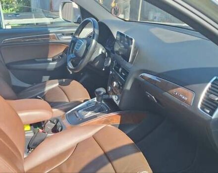 Серый Ауди Ку 5, объемом двигателя 2 л и пробегом 137 тыс. км за 18700 $, фото 20 на Automoto.ua