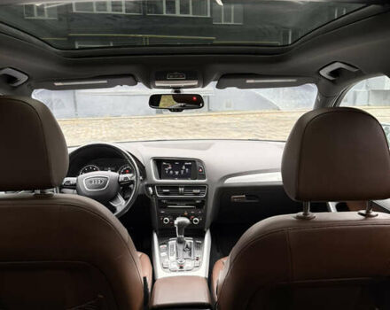 Сірий Ауді Ку 5, об'ємом двигуна 2 л та пробігом 180 тис. км за 16800 $, фото 18 на Automoto.ua