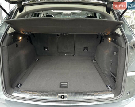 Сірий Ауді Ку 5, об'ємом двигуна 2 л та пробігом 213 тис. км за 15500 $, фото 43 на Automoto.ua