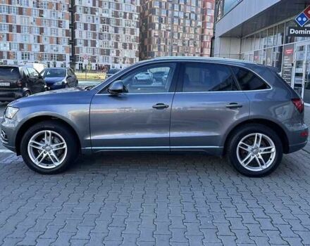 Сірий Ауді Ку 5, об'ємом двигуна 2 л та пробігом 132 тис. км за 11500 $, фото 3 на Automoto.ua