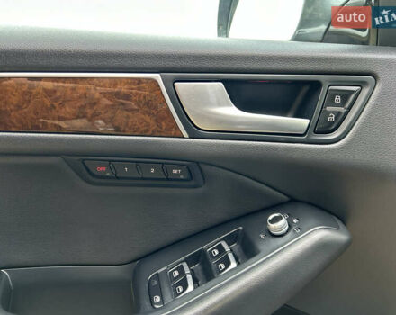 Сірий Ауді Ку 5, об'ємом двигуна 2 л та пробігом 220 тис. км за 15000 $, фото 69 на Automoto.ua