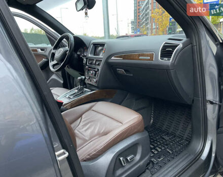 Сірий Ауді Ку 5, об'ємом двигуна 2 л та пробігом 252 тис. км за 14500 $, фото 44 на Automoto.ua