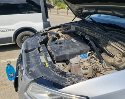 Сірий Ауді Ку 5, об'ємом двигуна 2 л та пробігом 130 тис. км за 16500 $, фото 20 на Automoto.ua