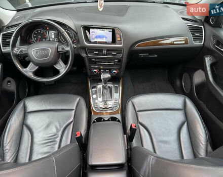 Серый Ауди Ку 5, объемом двигателя 2 л и пробегом 214 тыс. км за 15700 $, фото 36 на Automoto.ua