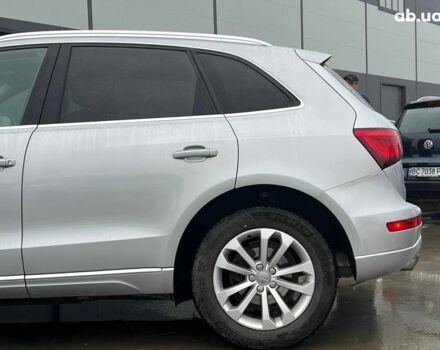Сірий Ауді Ку 5, об'ємом двигуна 2 л та пробігом 196 тис. км за 15590 $, фото 4 на Automoto.ua