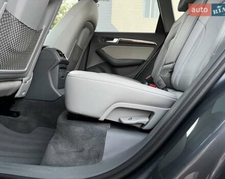 Серый Ауди Ку 5, объемом двигателя 3 л и пробегом 234 тыс. км за 17500 $, фото 37 на Automoto.ua