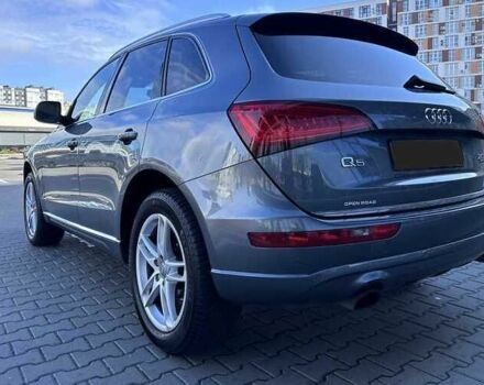 Сірий Ауді Ку 5, об'ємом двигуна 2 л та пробігом 132 тис. км за 11500 $, фото 19 на Automoto.ua
