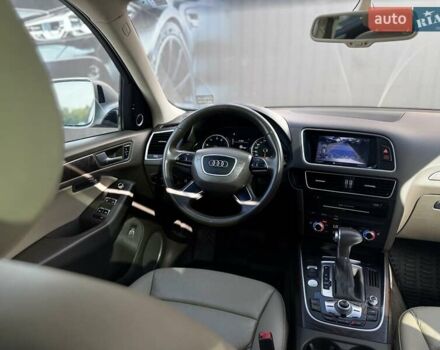 Сірий Ауді Ку 5, об'ємом двигуна 2 л та пробігом 212 тис. км за 13700 $, фото 35 на Automoto.ua