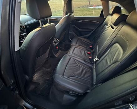 Сірий Ауді Ку 5, об'ємом двигуна 2 л та пробігом 192 тис. км за 15000 $, фото 3 на Automoto.ua