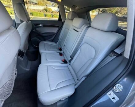 Серый Ауди Ку 5, объемом двигателя 3 л и пробегом 70 тыс. км за 12200 $, фото 11 на Automoto.ua