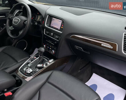 Серый Ауди Ку 5, объемом двигателя 2.97 л и пробегом 213 тыс. км за 19450 $, фото 51 на Automoto.ua