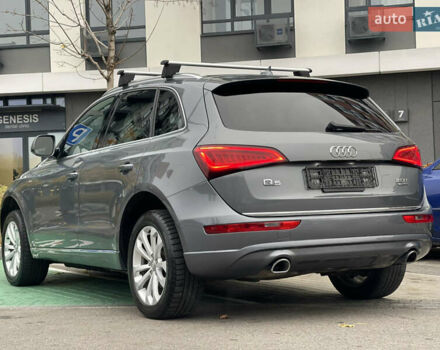 Сірий Ауді Ку 5, об'ємом двигуна 2 л та пробігом 252 тис. км за 14500 $, фото 12 на Automoto.ua