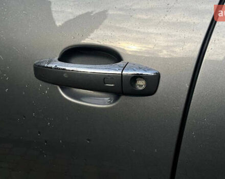 Серый Ауди Ку 5, объемом двигателя 1.98 л и пробегом 120 тыс. км за 14999 $, фото 23 на Automoto.ua