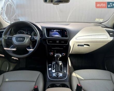 Сірий Ауді Ку 5, об'ємом двигуна 2 л та пробігом 212 тис. км за 13700 $, фото 43 на Automoto.ua