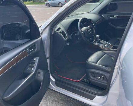 Серый Ауди Ку 5, объемом двигателя 1.98 л и пробегом 112 тыс. км за 18000 $, фото 6 на Automoto.ua