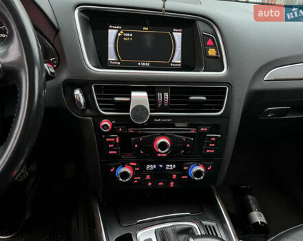 Серый Ауди Ку 5, объемом двигателя 2 л и пробегом 214 тыс. км за 15500 $, фото 31 на Automoto.ua