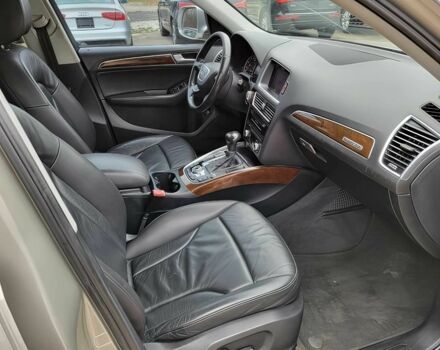 Сірий Ауді Ку 5, об'ємом двигуна 2 л та пробігом 71 тис. км за 5100 $, фото 10 на Automoto.ua