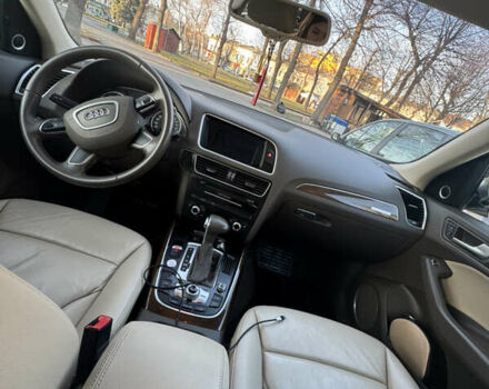 Серый Ауди Ку 5, объемом двигателя 2 л и пробегом 163 тыс. км за 17500 $, фото 16 на Automoto.ua