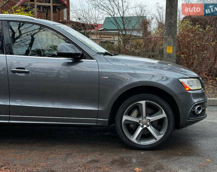 Сірий Ауді Ку 5, об'ємом двигуна 3 л та пробігом 175 тис. км за 15790 $, фото 3 на Automoto.ua